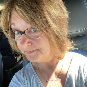 Meet your Posher, Nova